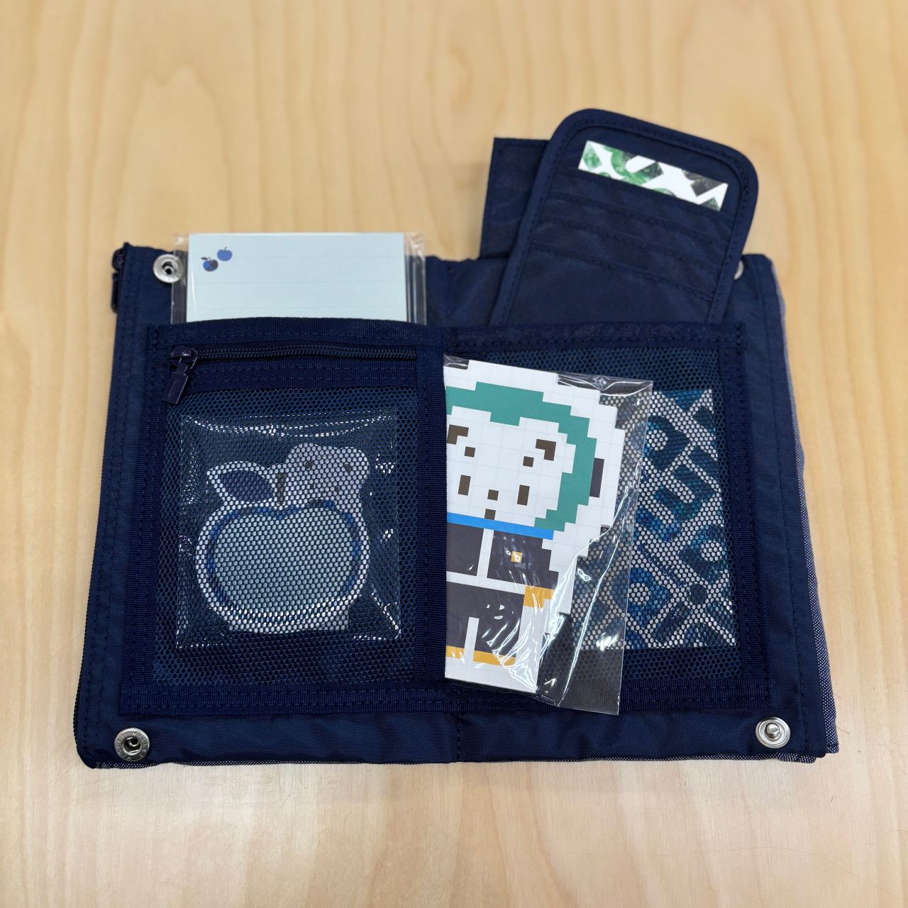 【新品未使用】ファミリア　マルチポーチ　デニム デニムシリーズ揃っています｜ファミリア山陽百貨店の公式ブログ