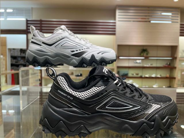 FILA - FILA フィラ テニスウェア 半袖Tシャツ VM5603ホワイト メンズM新品 フィラ（FILA）（メンズ）テニスウェア ゲームシャツ 波間