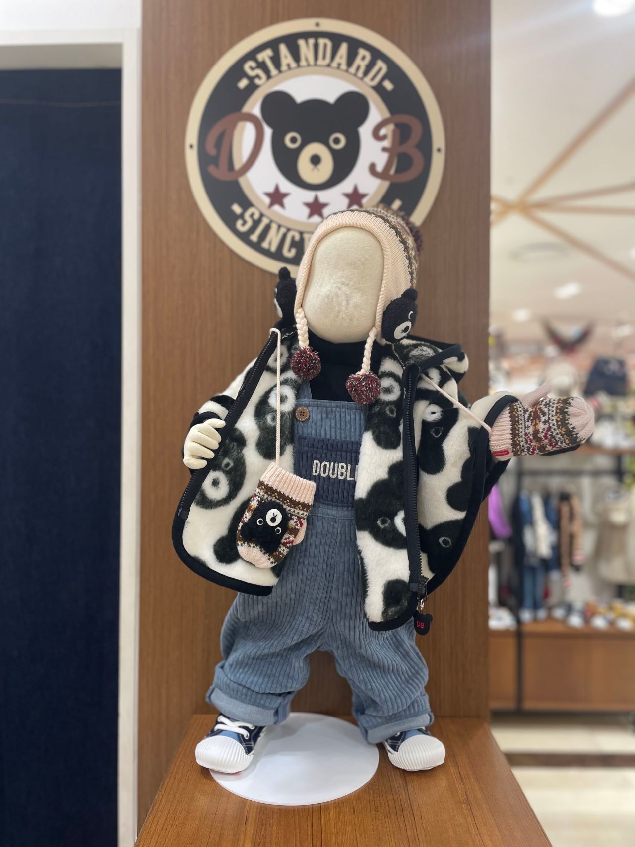 ダブルB⭐︎あったか小物｜ミキハウスミキハウス 阪急うめだ本店公式ブログ