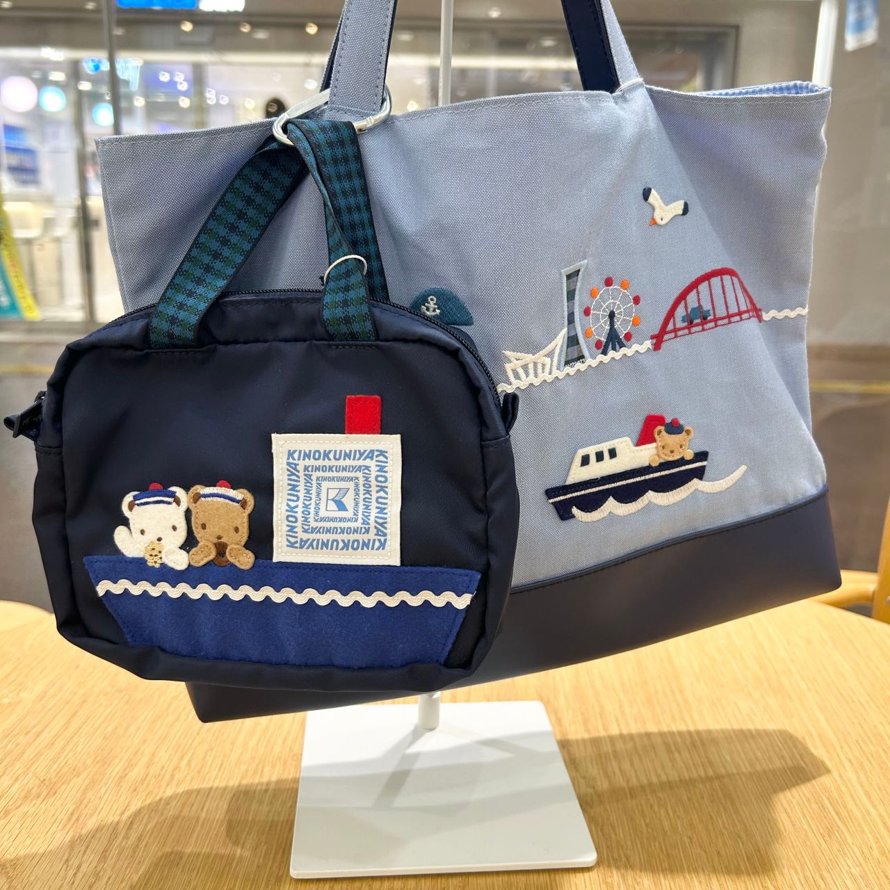 ◆専用◆ファミリア×紀ノ国屋 コラボ ポーチ 紀ノ国屋×familiar】ポーチ＜ご自宅用＞ | 紀ノ国屋 公式