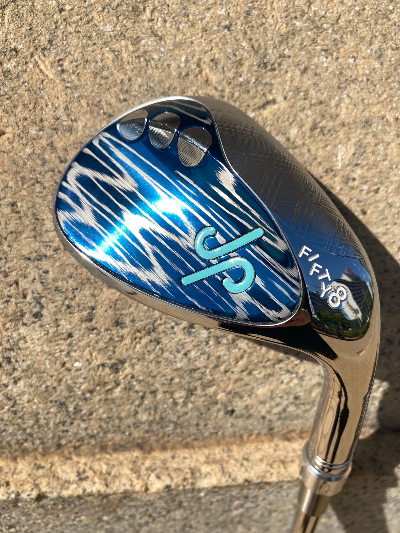 日本初上陸！】世界最高を追求しつづけたウェッジ JP GOLF | ゴルフ5