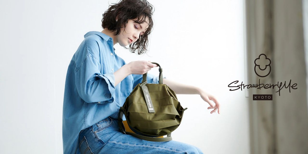 アタオ ATAO【FRUTTI DI BOSCO】Libro Alice（リブロ アリス）手帳カバー エナメル atelierAtao小物 \u2013 ATAO LAND+(アタオランドプラス)公式オンラインストア