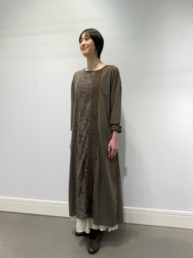 期間限定！10%OFF】ミシン＆ハンド刺しゅうパッチワークワンピース