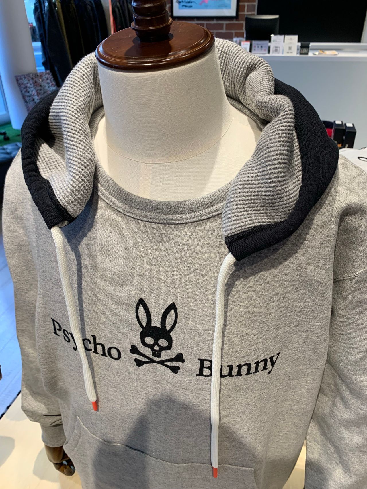 一味違う新作パーカー サイコバニー渋谷店 渋谷店 Psycho Bunny サイコバニーショップブログ