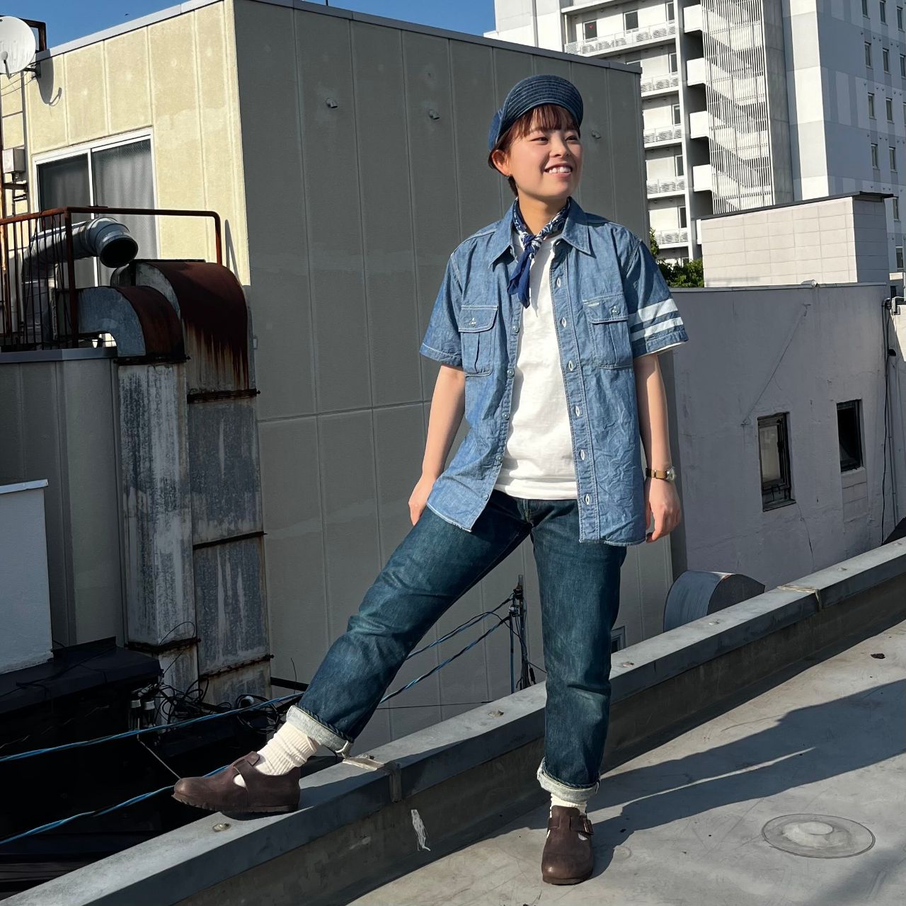 MOMOTARO JEANS デニムブルー　シャンブレー　半袖シャツ M 出陣 出陣！！ シャンブレー半袖シャツ｜MOMOTARO JEANS MOMOTARO