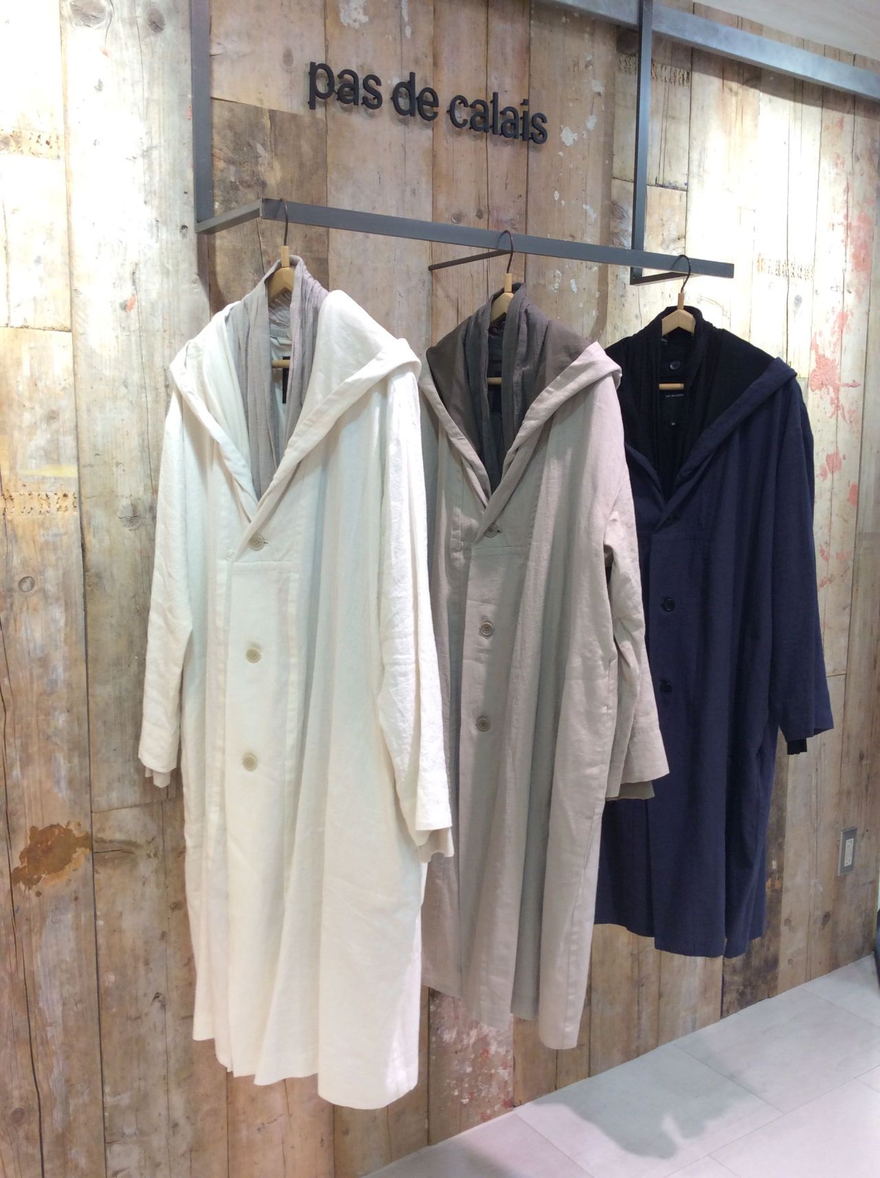 パドカレ アイリッシュリネンコート 美品】パドカレ アイリッシュリネンコート 3WAY フード