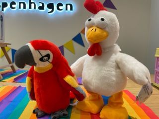 おしゃべりオウムにダンスするニワトリ！？ | イオンモール新利府