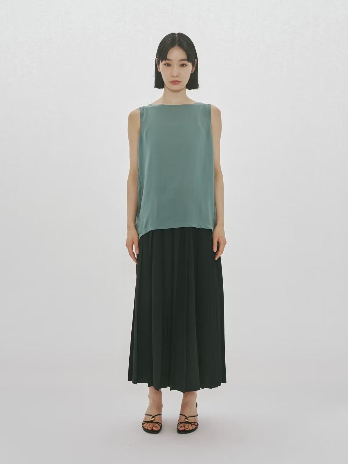 MIDIUMISOLID 2026 Summer collection (34)