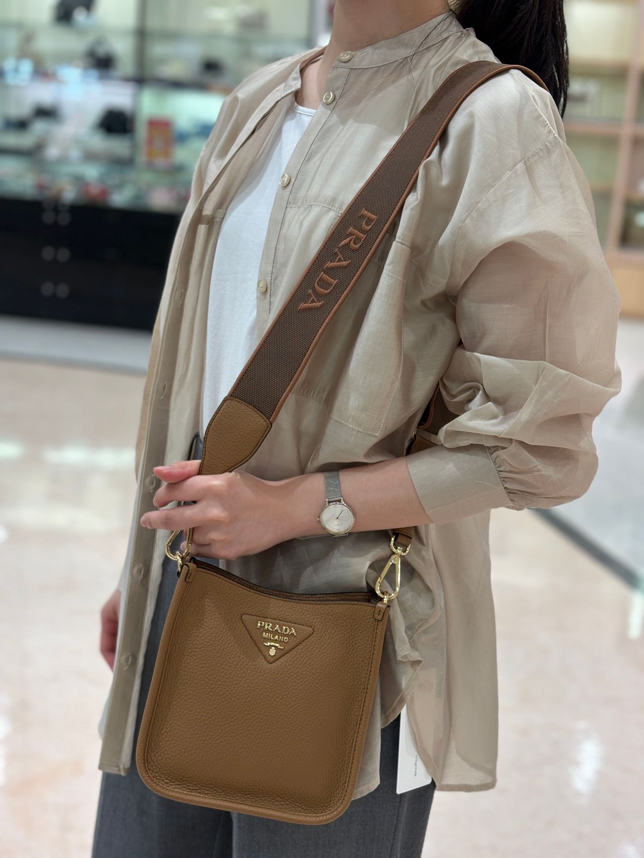 数量限定!EXPRESS便可◎NO.1 ロングセラー PRADA/プラダ 1BB099 PRADA】プラダショルダーバッグ | りんくうシークル店