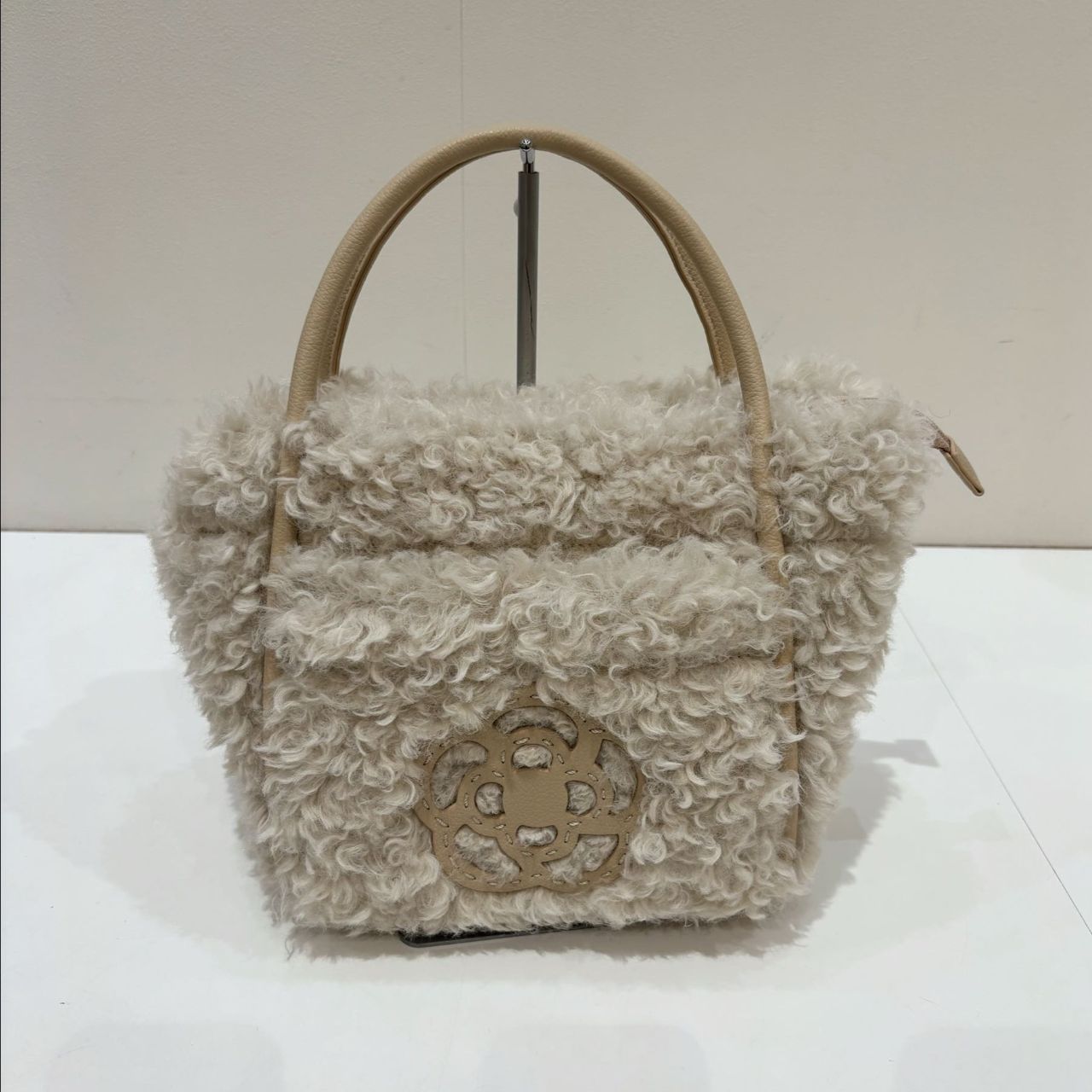 CLATHAS モコモコが可愛い♡新作バッグのご紹介♬.*ﾟ | 豊川店 