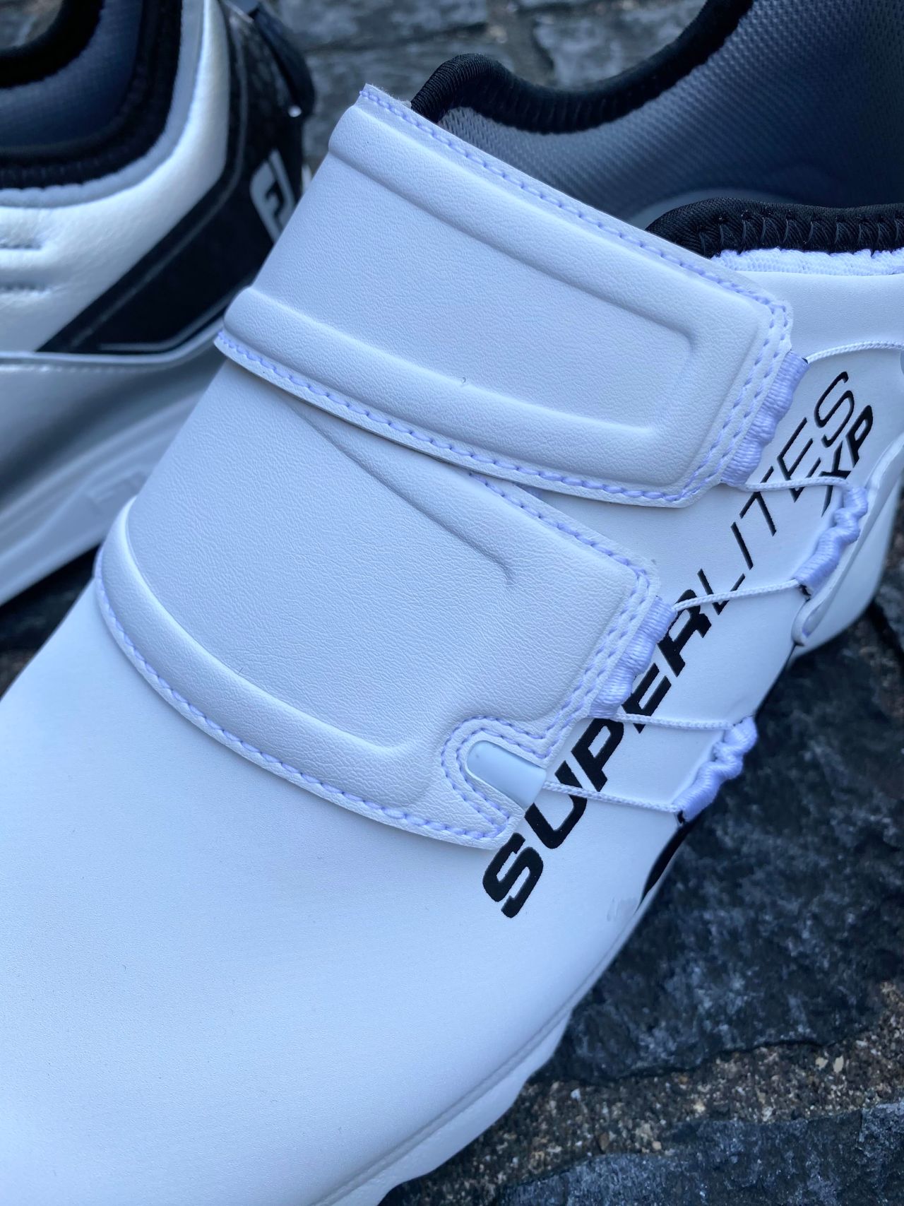 史上最軽量？！---FJ SUPER LITES XP---【フットジョイ スーパーライト