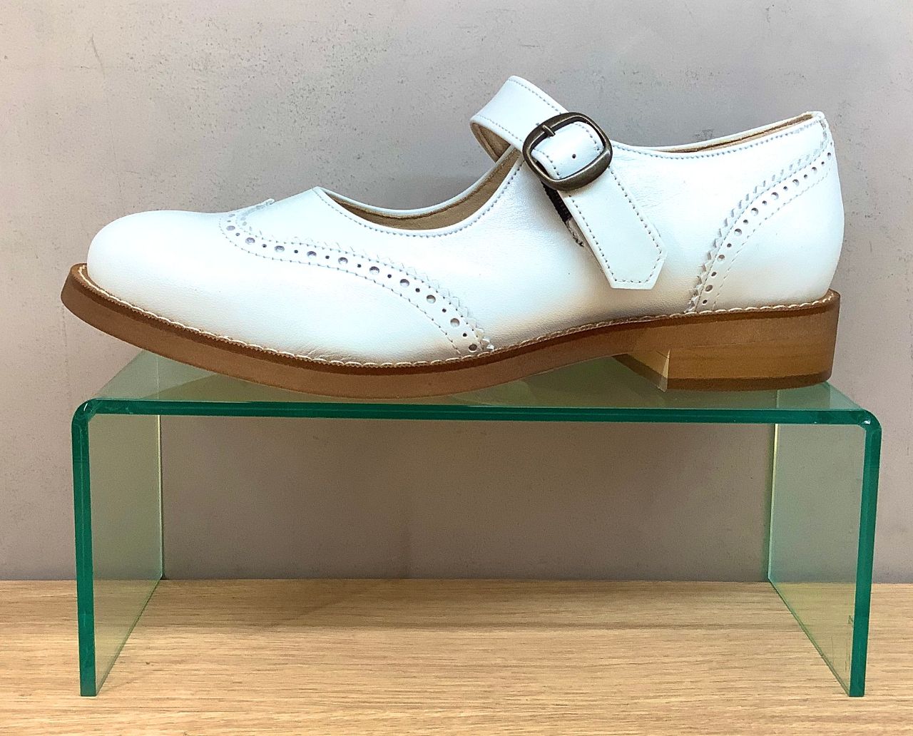 新作☆ウイングチップストラップシューズ | GINZA WASHINGTON 西