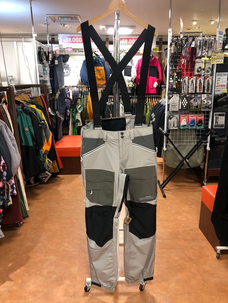 21new Model Snowwear Men S Burton Volcom 686 や上下セットウェアなどメンズ スノーウェアが豊富に揃ってます 横浜スノボードショップはムラサキスポーツ横浜ビブレ店 Ride Life Magazine ムラサキスポーツ ムラサキスポーツ Murasaki Sports公式サイト