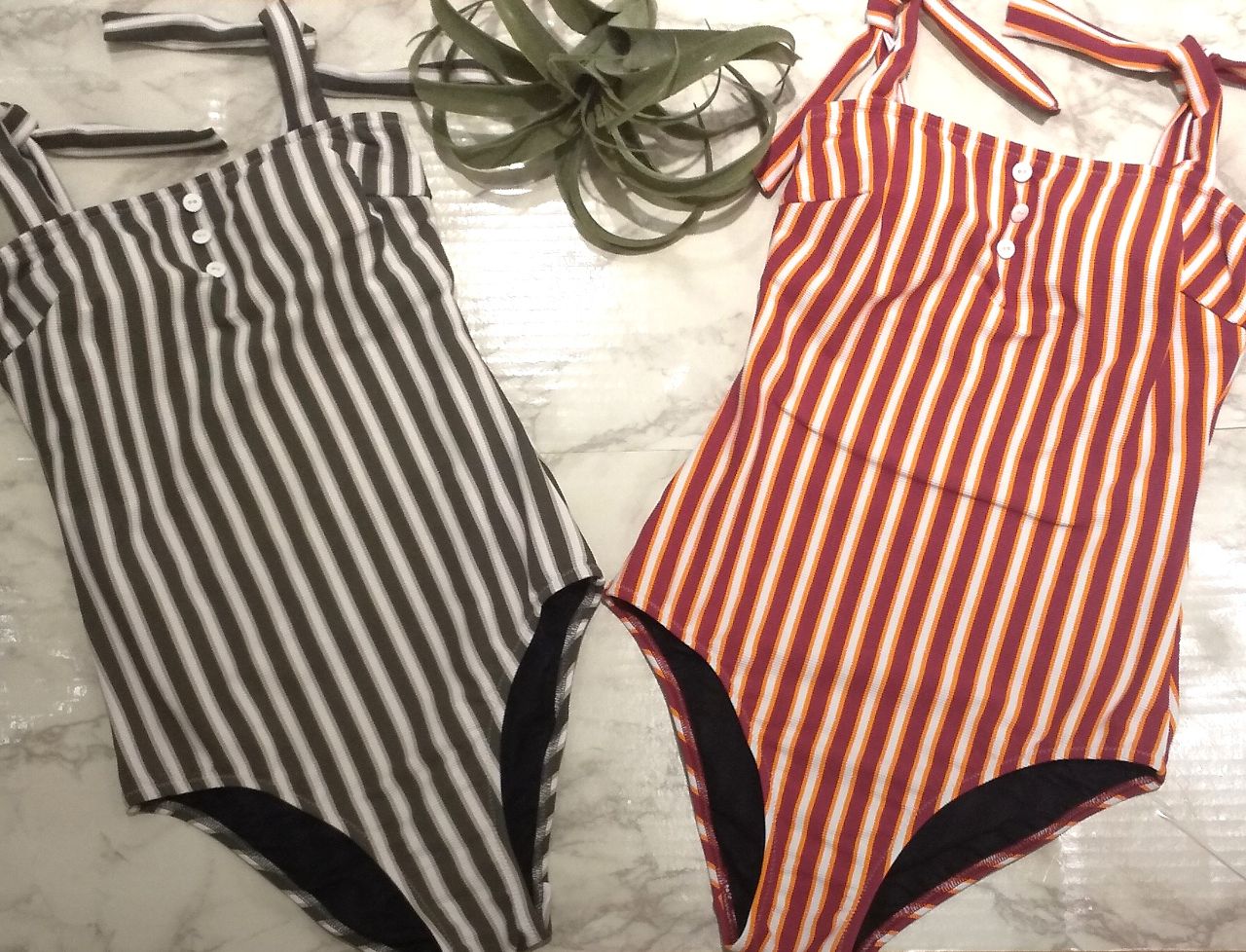 レトロ感漂うストライプワンピース水着 なんばcity店 21年8月29日まで営業 Peak Pine ピーク パイン 公式ブログ