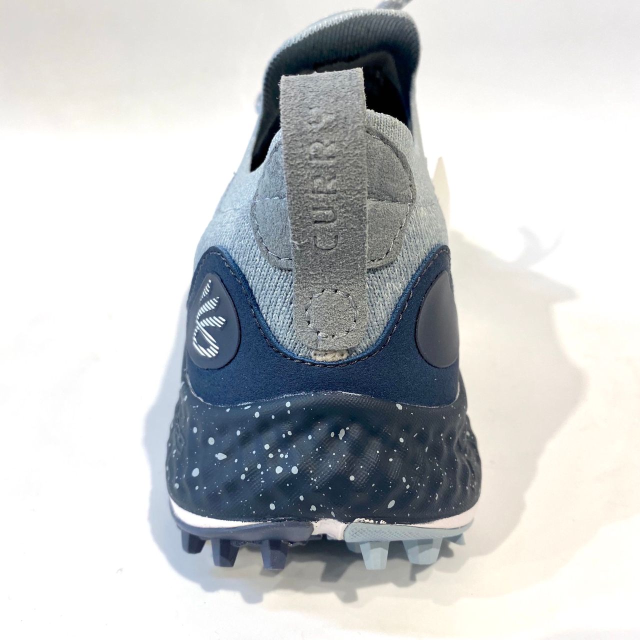 人気シリーズの新作！【 UNDER ARMOUR 】アンダーアーマーの