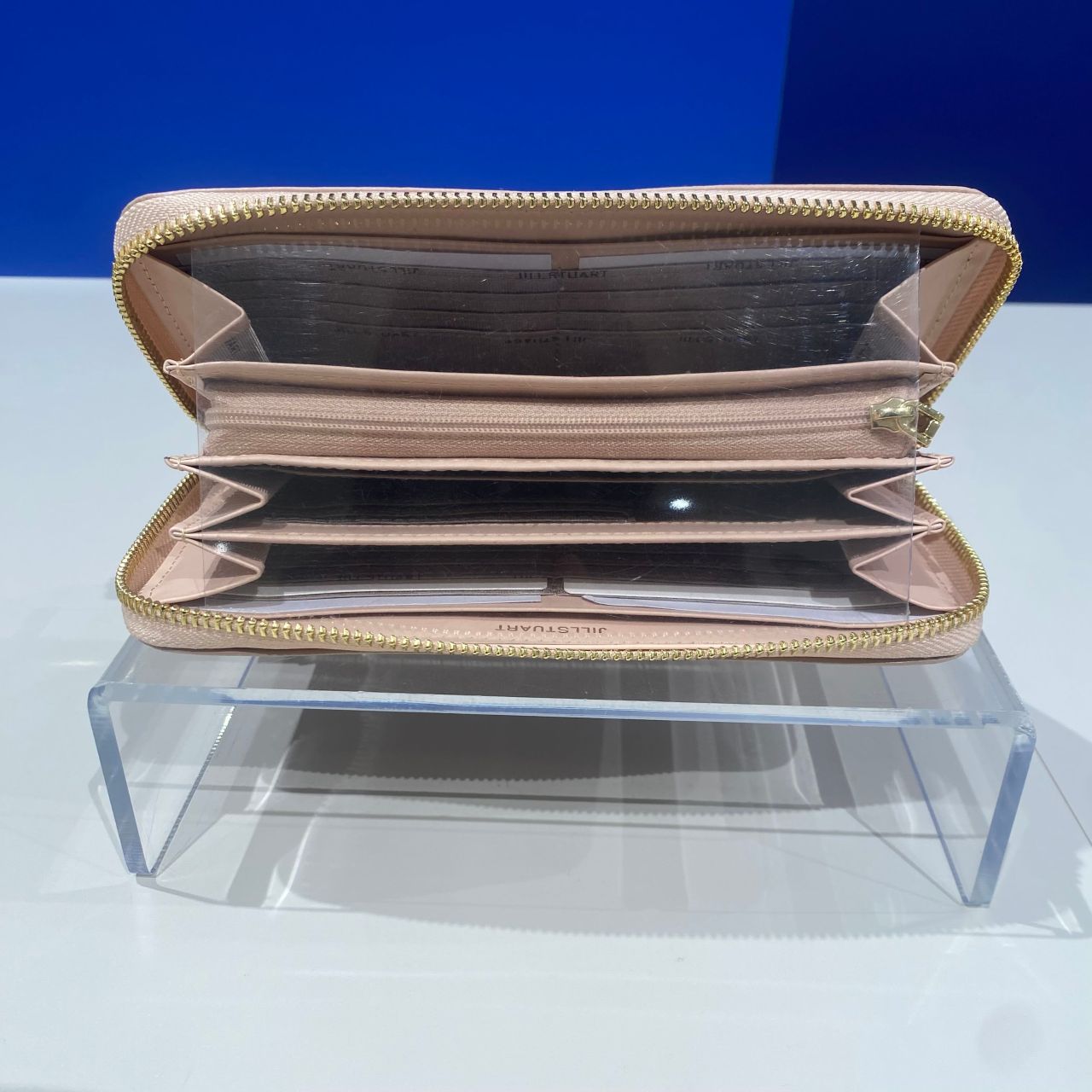 【えびふらい】JILLSTUART 財布 えびふらい】JILLSTUART 財布 楽天市場】クロスJキルト