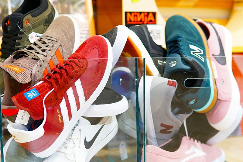 商品入替の為skater大集合 スケートシューズがお得 ムラサキライダーズファクト