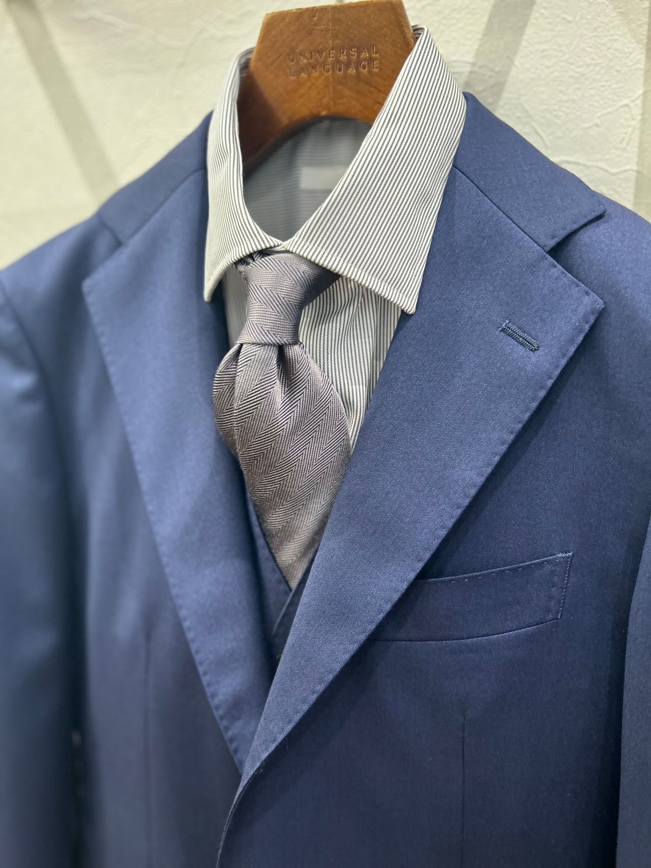 スーツカンパニーカノニコスーツ3ピースセットアップチャコールグレー