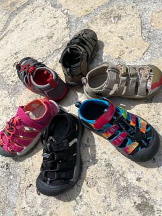 Kids Keen 入荷しました イオンモール沖縄ライカム店 Shop News ムラサキスポーツ Murasaki Sports公式サイト