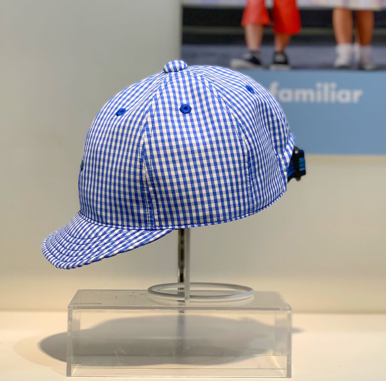 ファミリア　帽子 550024_001.jpg?v=1709021467&