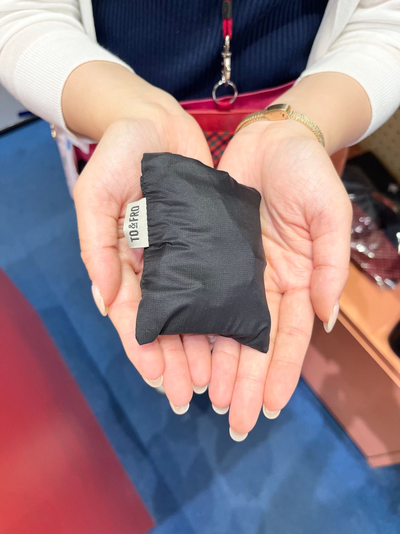 大人向けトラベルアイテム】旅行先でも大活躍なファミリアグッズのご