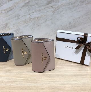 マイケルコース(MICHAEL KORS) キーケースのご紹介♪ | イオン