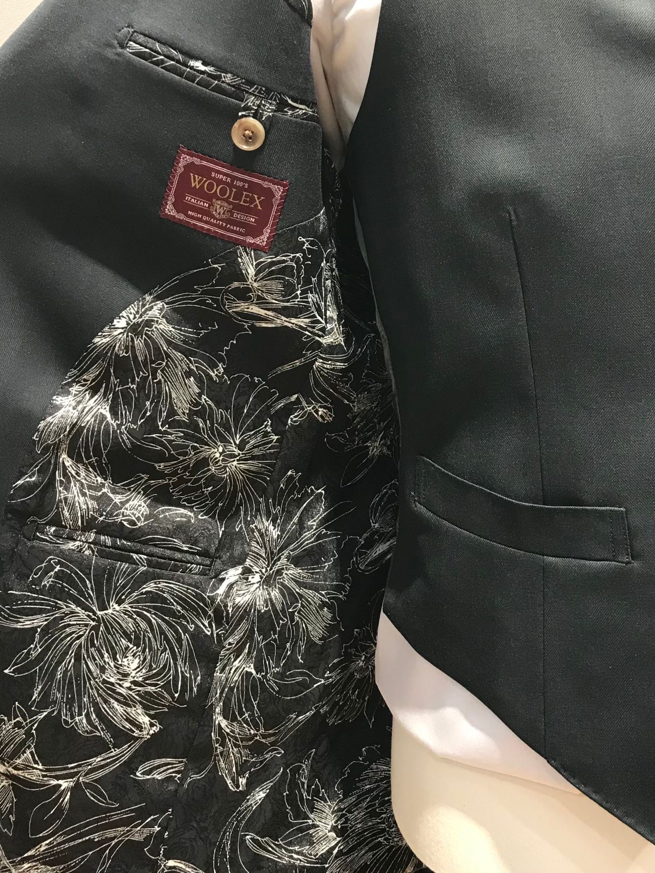 個性ある1着を！【限定プリント裏地】のご紹介◎｜SUIT SQUARE