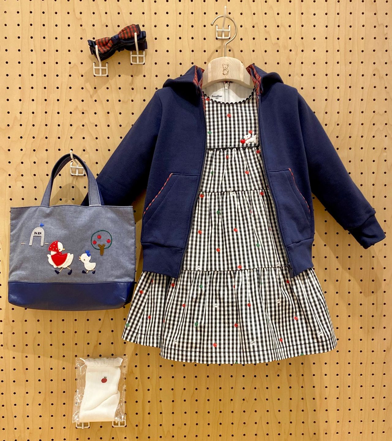 ファミリア カーディガン&ワンピース 130 ファミリア familiar カーディガン 100サイズ 男の子 子供服