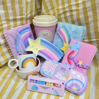 パステルカラーいっぱいのフライングタ | アリオ亀有ストア