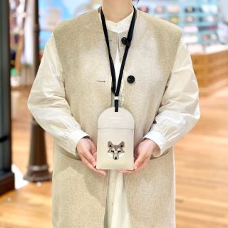 スタッフ私物】話題のスマホショルダー“スマッチ”！ | ATAO