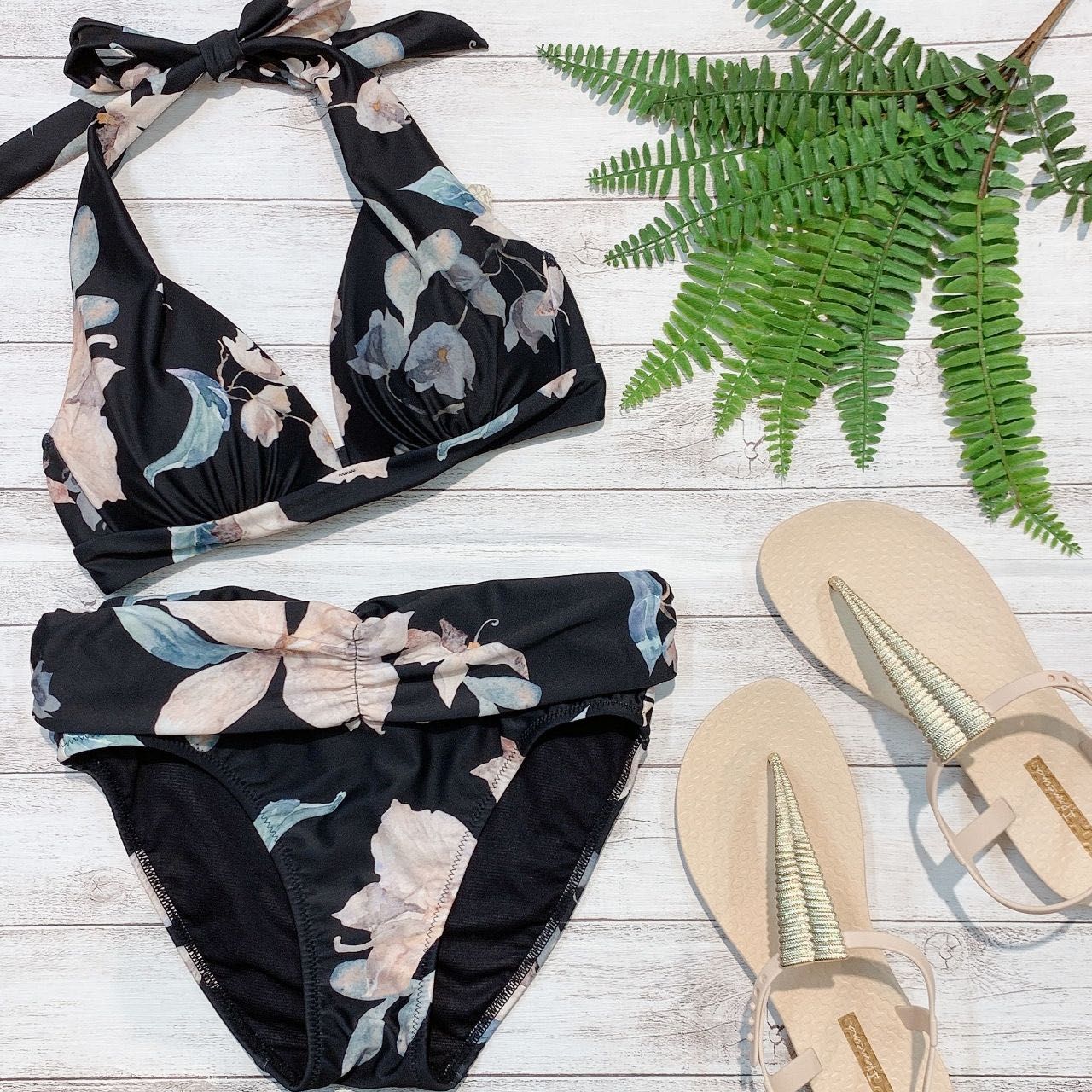 長く着たい方必見 飽きの来ない定番水着 天王寺mio店 Peak Pine ピーク パイン 公式ブログ