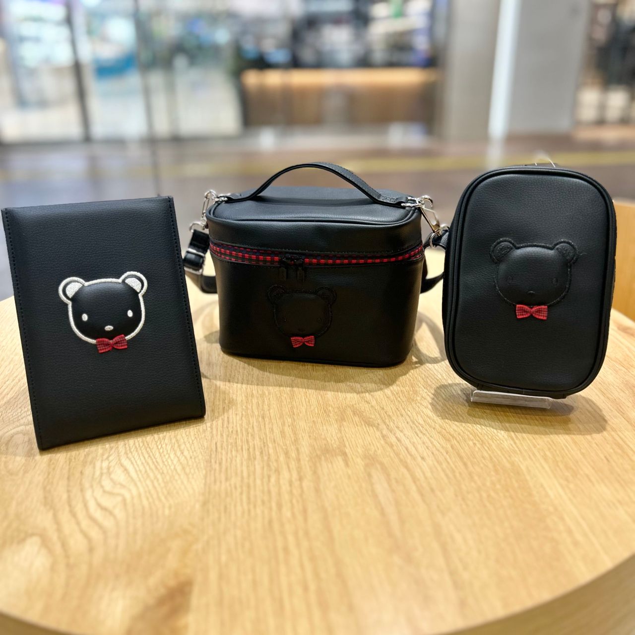 ファミリア　カスタマイズ　バニティポーチ m85654746720_1.jpg?1730455052