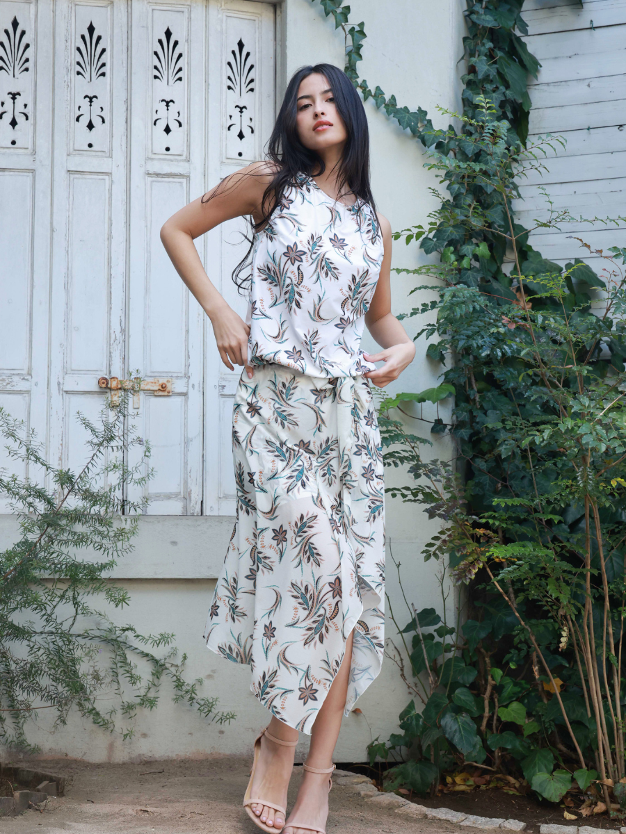 【値下げ❗️】リベーチェ水着　ロングフレアバンドゥビキニ&サロート(パレオ) パレオ | 水着ショップ Riberce(リベーチェ)公式ブログ