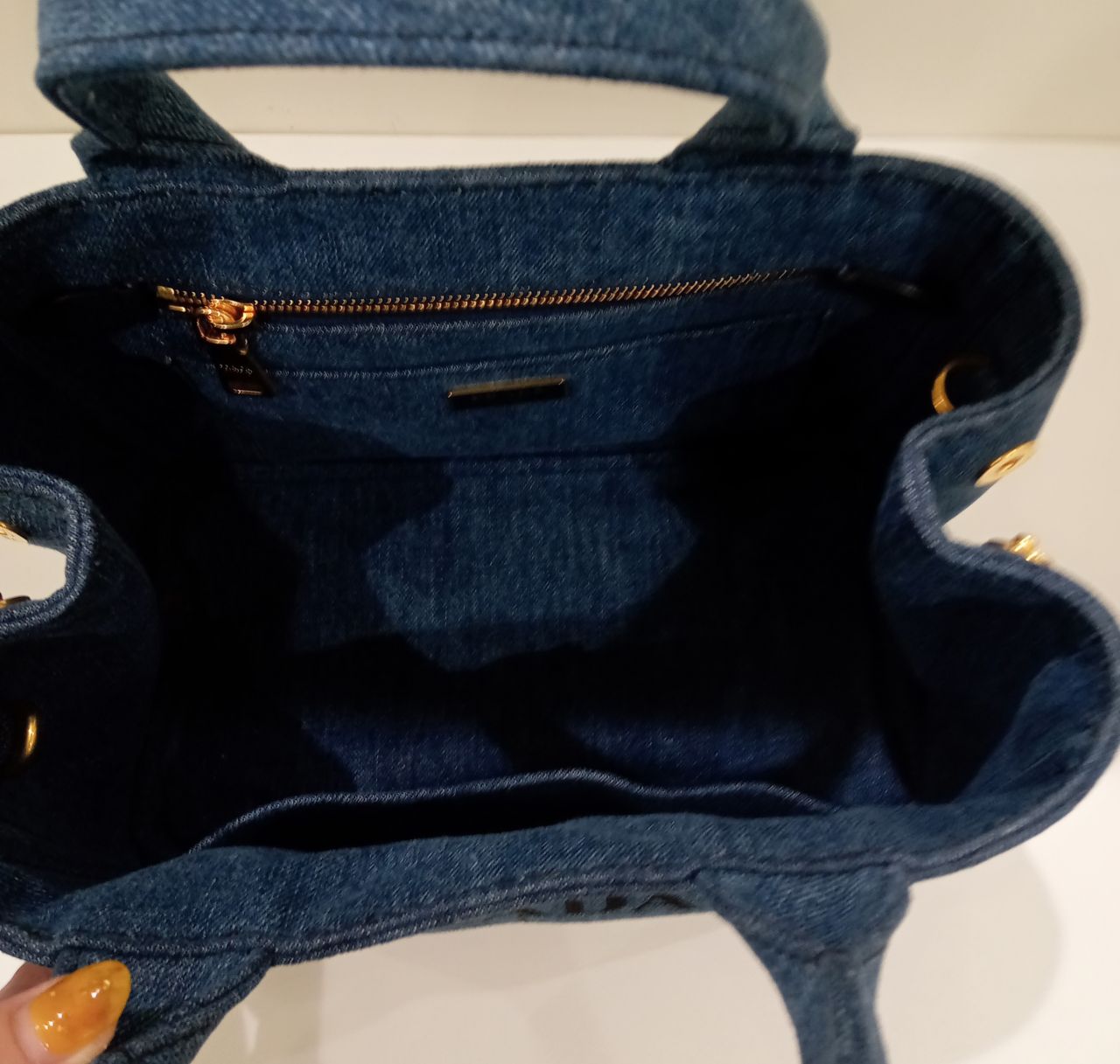 やっぱり可愛い！デニムバッグ特集！プラダ編 | 四日市店 | フィット