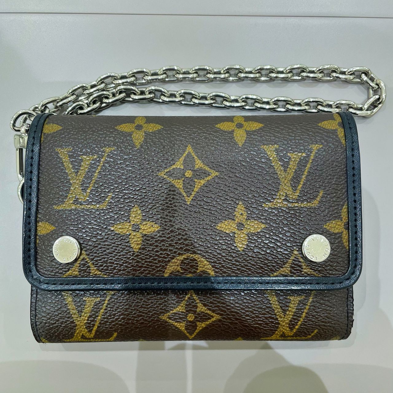 ルイヴィトン財布 チェーン付き 【公式通販】