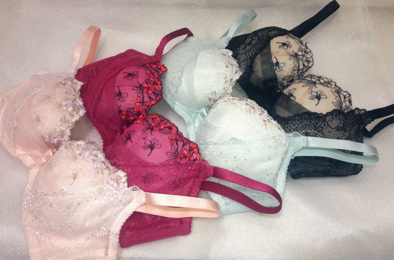 yumi@オーダー受付中♡　1225 気になる脇肉、ハミ肉の味方！ | アンテ バイ アンテシュクレ ルミネ