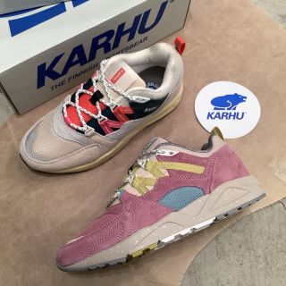 【試し履きのみ】KARHU スニーカー　US7 cf6a9113b92aa7be6481a24a0166df