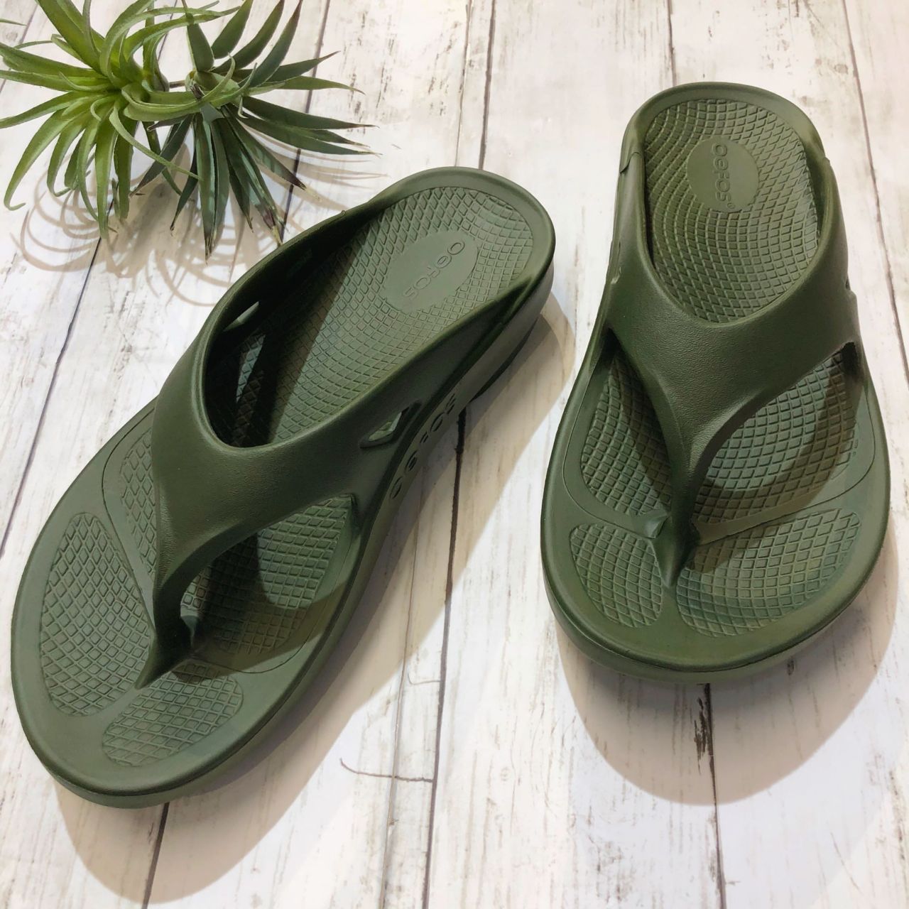 大人気のOOFOSサンダルが再入荷！！ 【 | 大阪・梅田