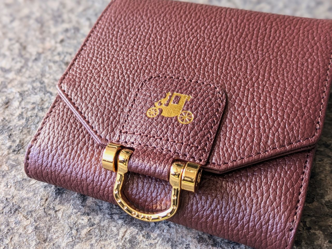 60年に一度！？丙午にチェックしたい アタオの“午年”アイテム | ATAO