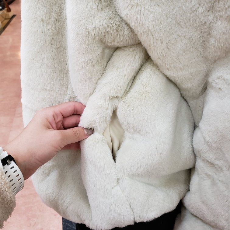 Nike レディースもこもこアウター 美濃加茂店 フィットハウス公式ショップブログ Fithouseblog