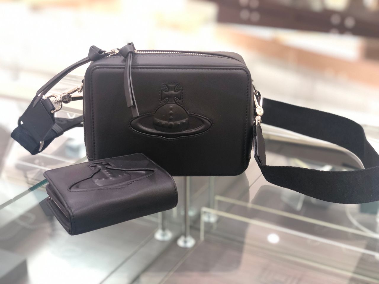 VivienneWestwood】ヴィヴィアン新入荷商品 | りんくうシークル店