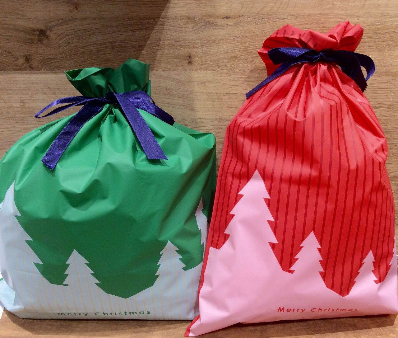 クリスマスラッピング始めました Branshesスマーク伊勢崎店 子供服のブランシェス Branshes 公式ショップブログ