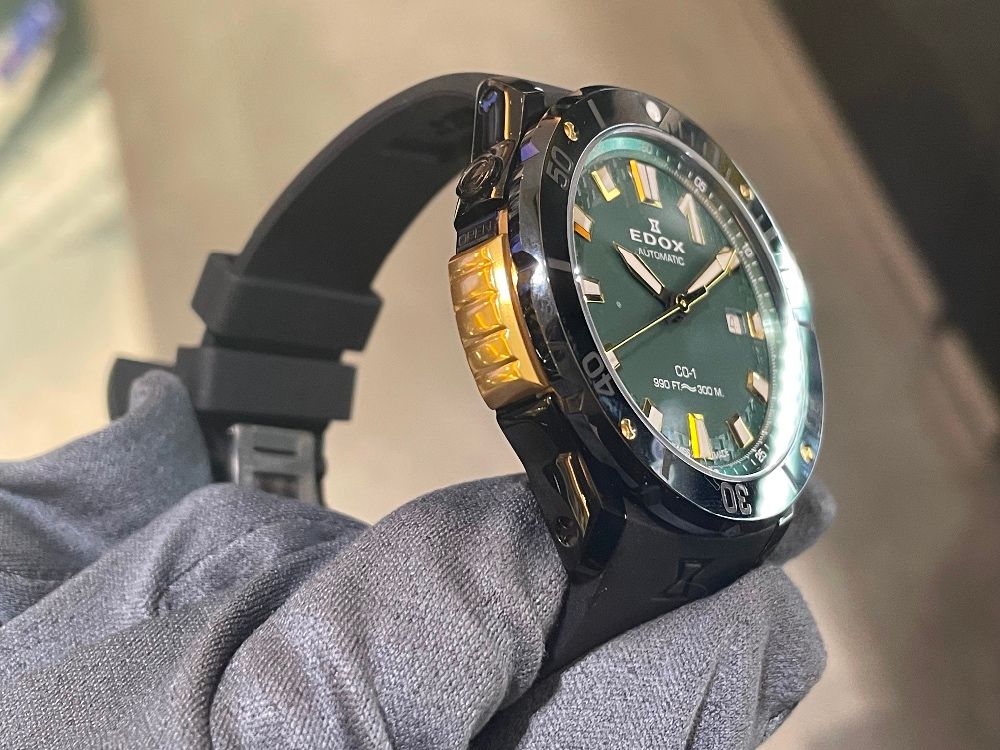ミント出品 EDOX これからの季節にもぴったりな時 | 岡山拠点のトミヤ