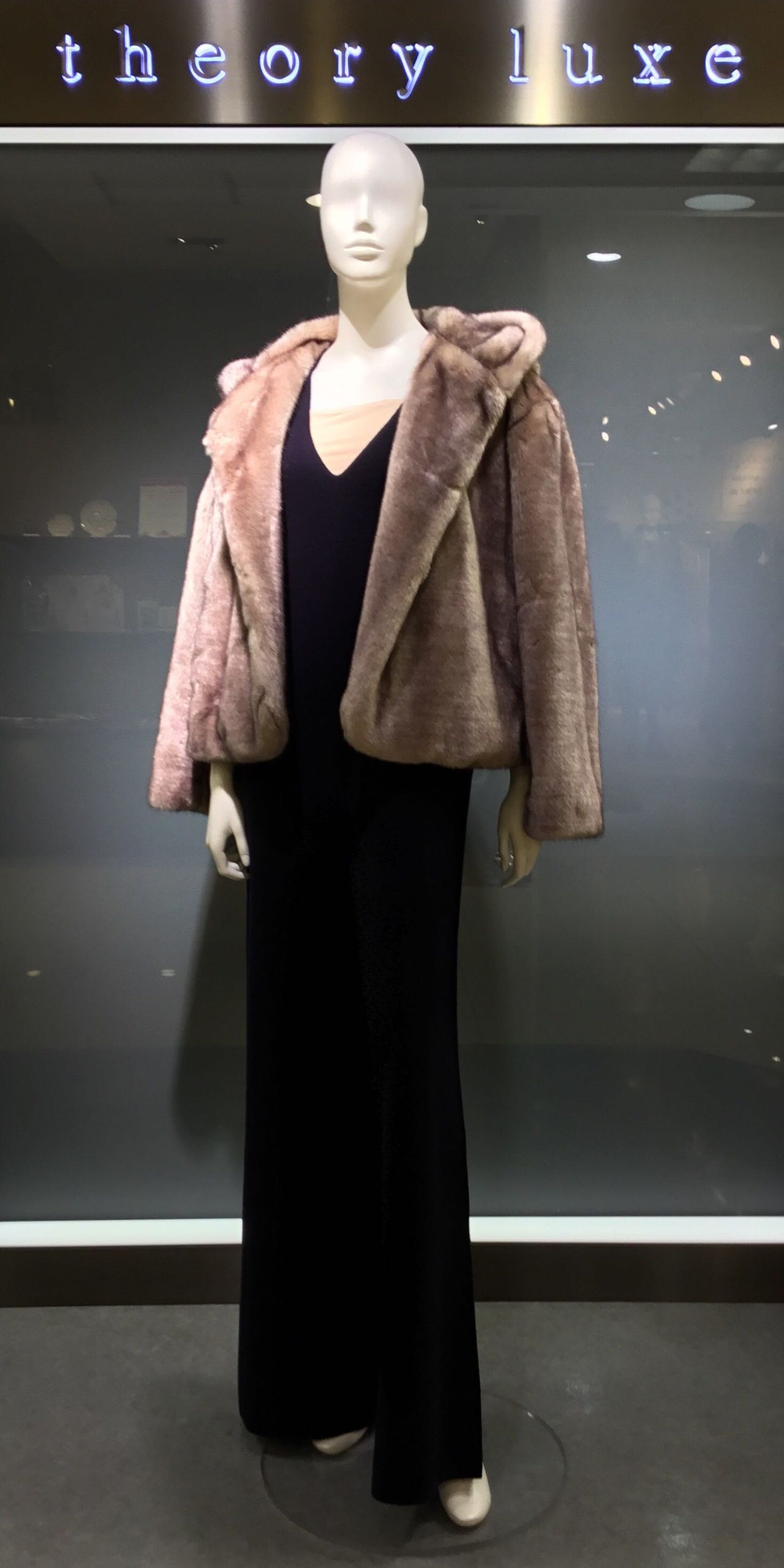 Theory luxe ファーコート SOPHISTICATED FUR | Theory luxe[セオリーリュクス]公式通販サイト