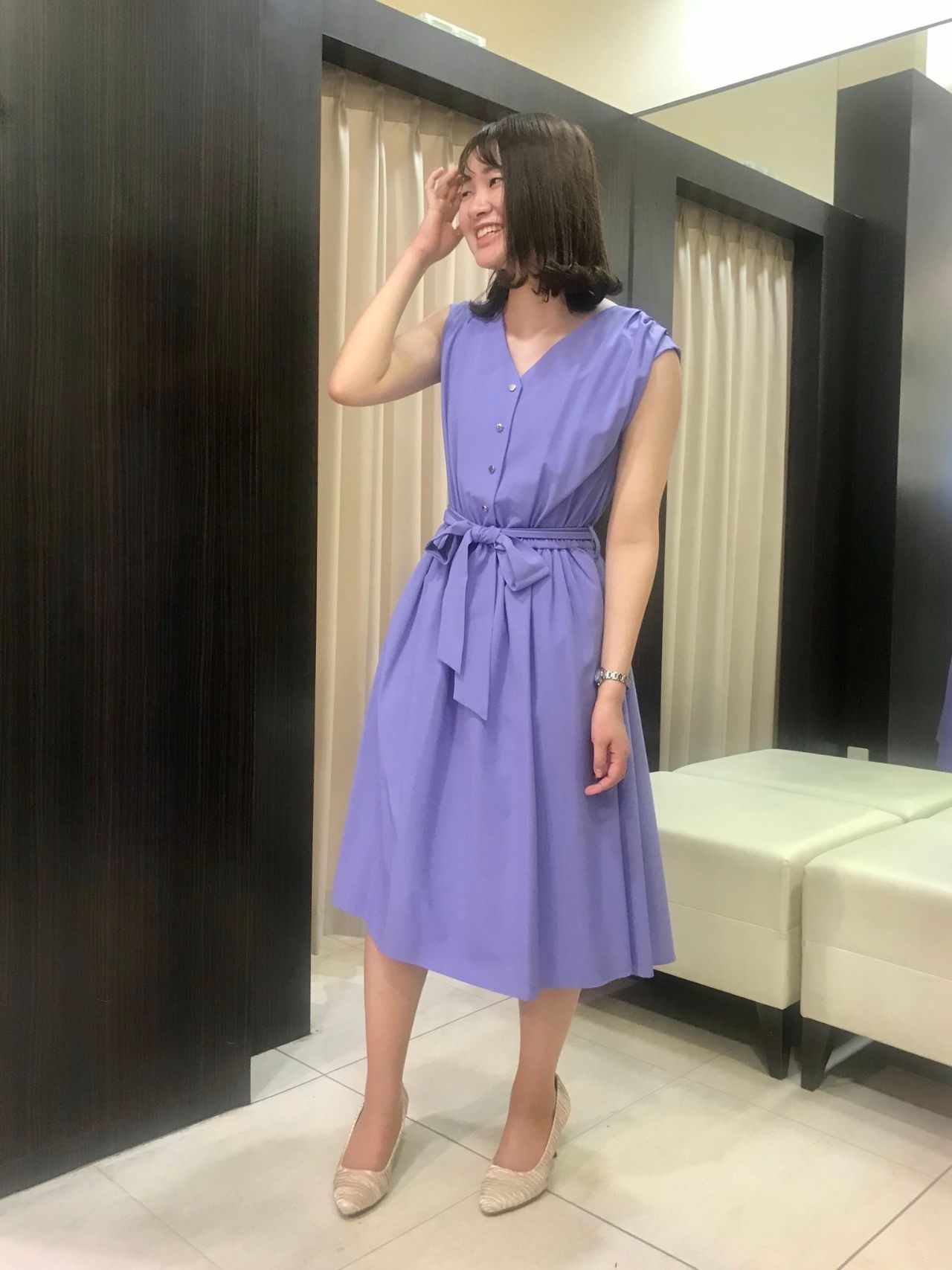 綺麗なシルエット 夏に絶対使えるスキッパーワンピースのご紹介 Astoria アストリア 公式ショップブログ