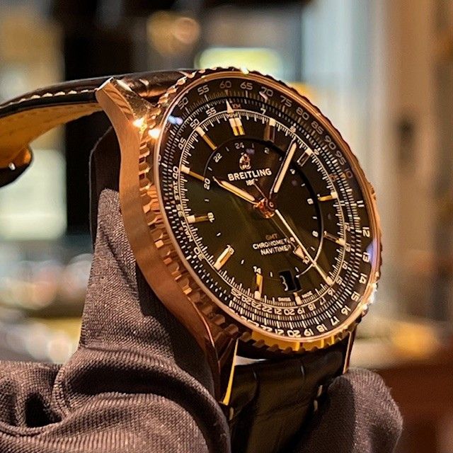 日本限定50本！贅沢なナビタイマーGMT | 岡山拠点のトミヤ