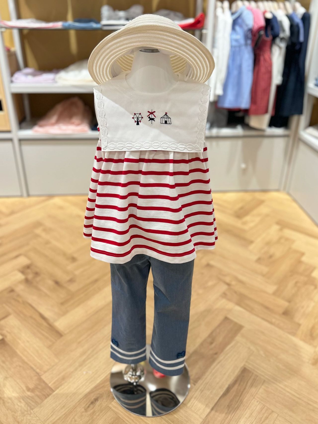 ⭐︎今年も登場⭐︎おはなしTシャツ‼️｜ファミリアファミリア芦屋