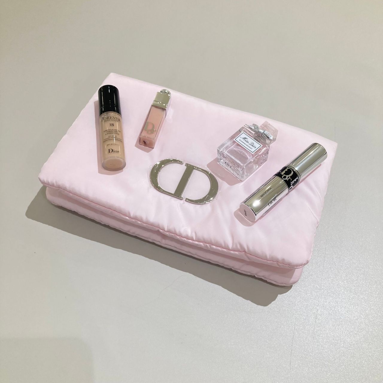 【まとめ売り】DIORコスメ4点セット 化粧品まとめ売り DIOR 4点 #240311 - メルカリ
