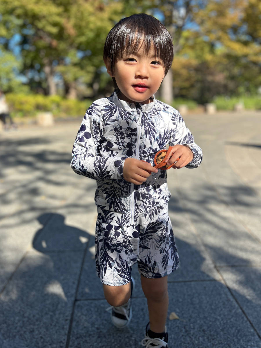 ストロベリープリント 女の子 ベビー レッド タッセル スリング
