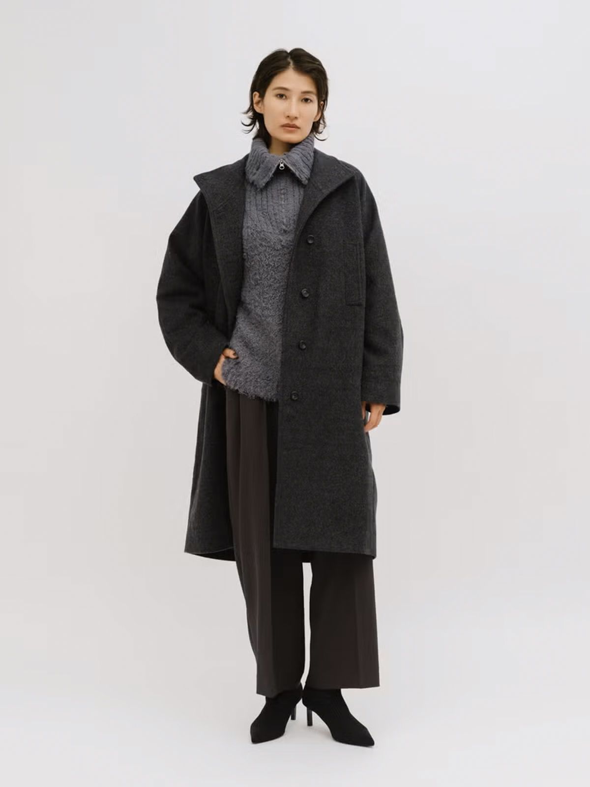 MIDIUMISOLID 2026 AUTUMN COLLECTION (27)